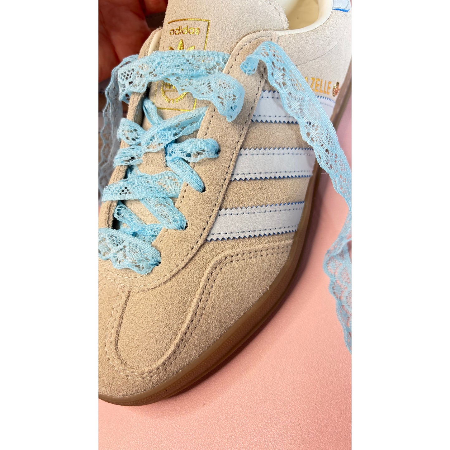 Sunday Best- Ice Blue Lace Shoelaces